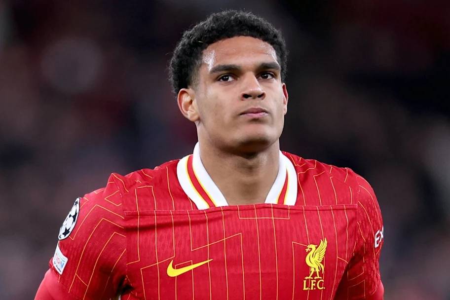 官宣！利物浦中卫3500万英镑加盟德甲强队，曾遭斯洛特公开批评